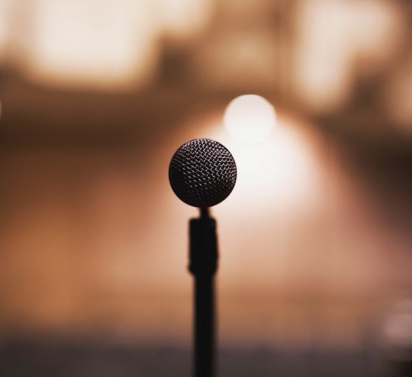 Microphone